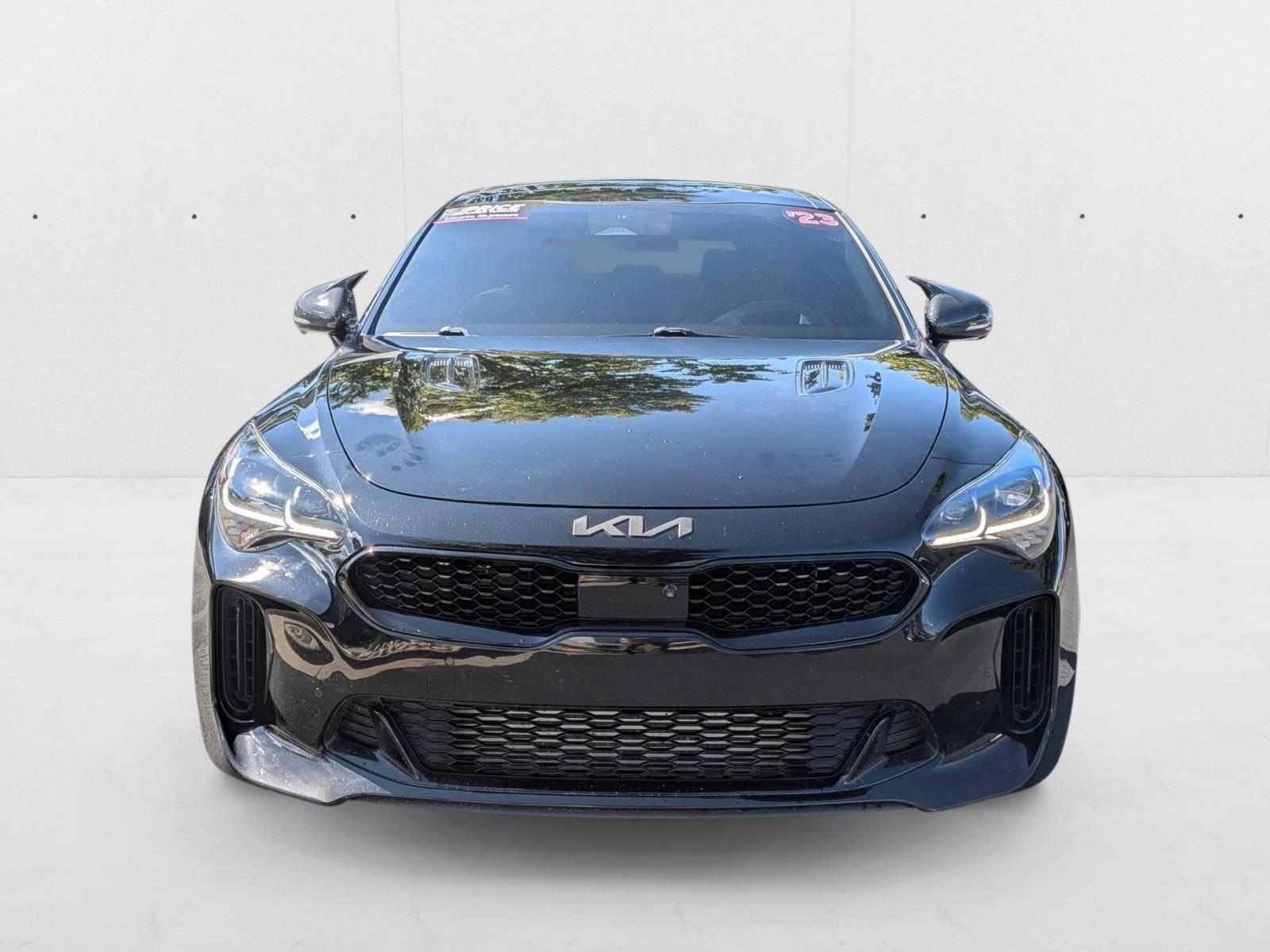 2023 Kia Stinger GT2 photo 2