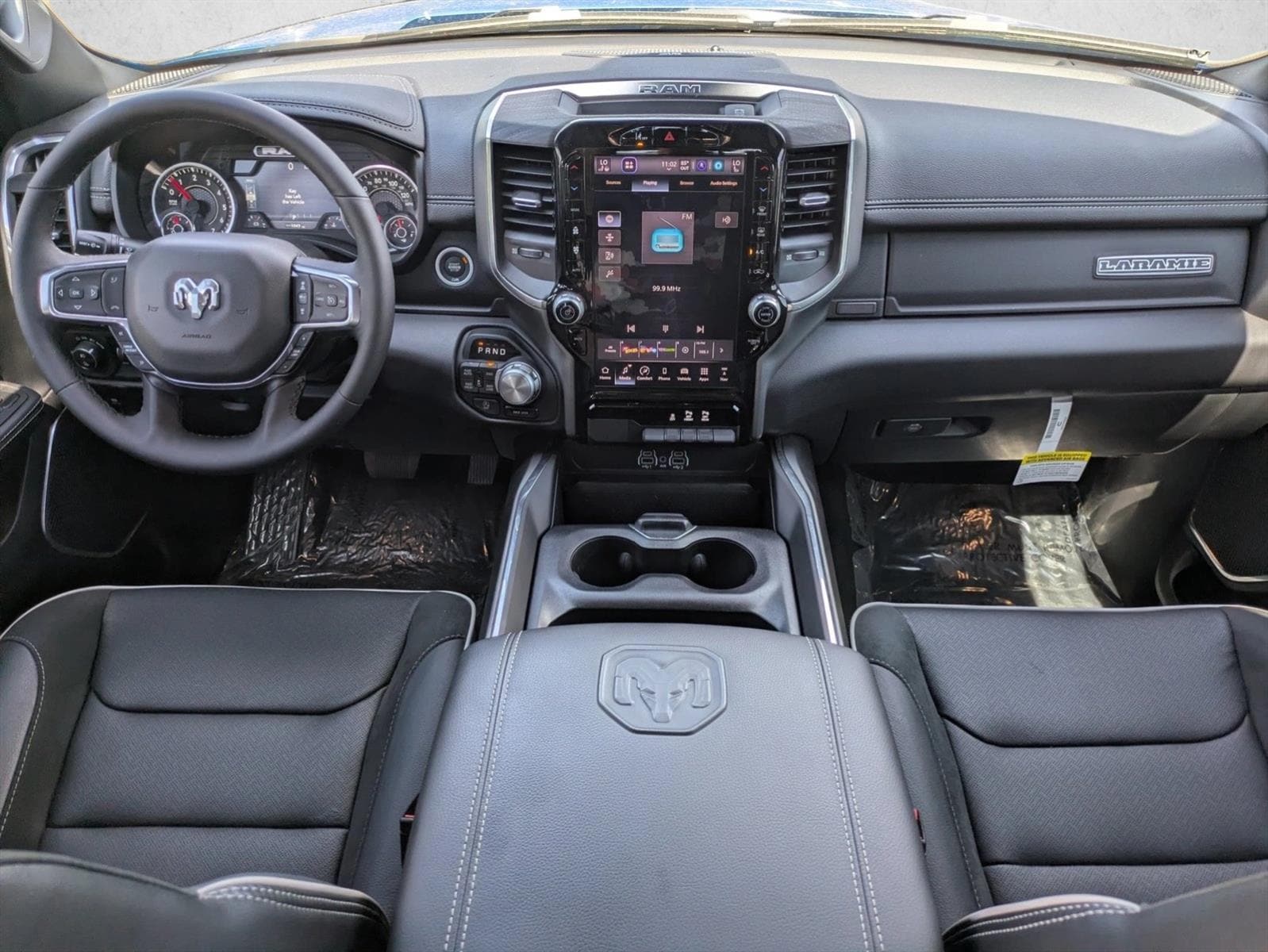 2025 RAM 1500 Laramie - Photo 15