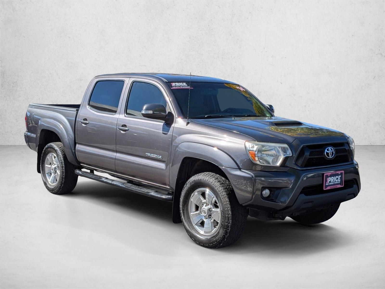 2014 Toyota Tacoma Double Cab PreRunner photo 3