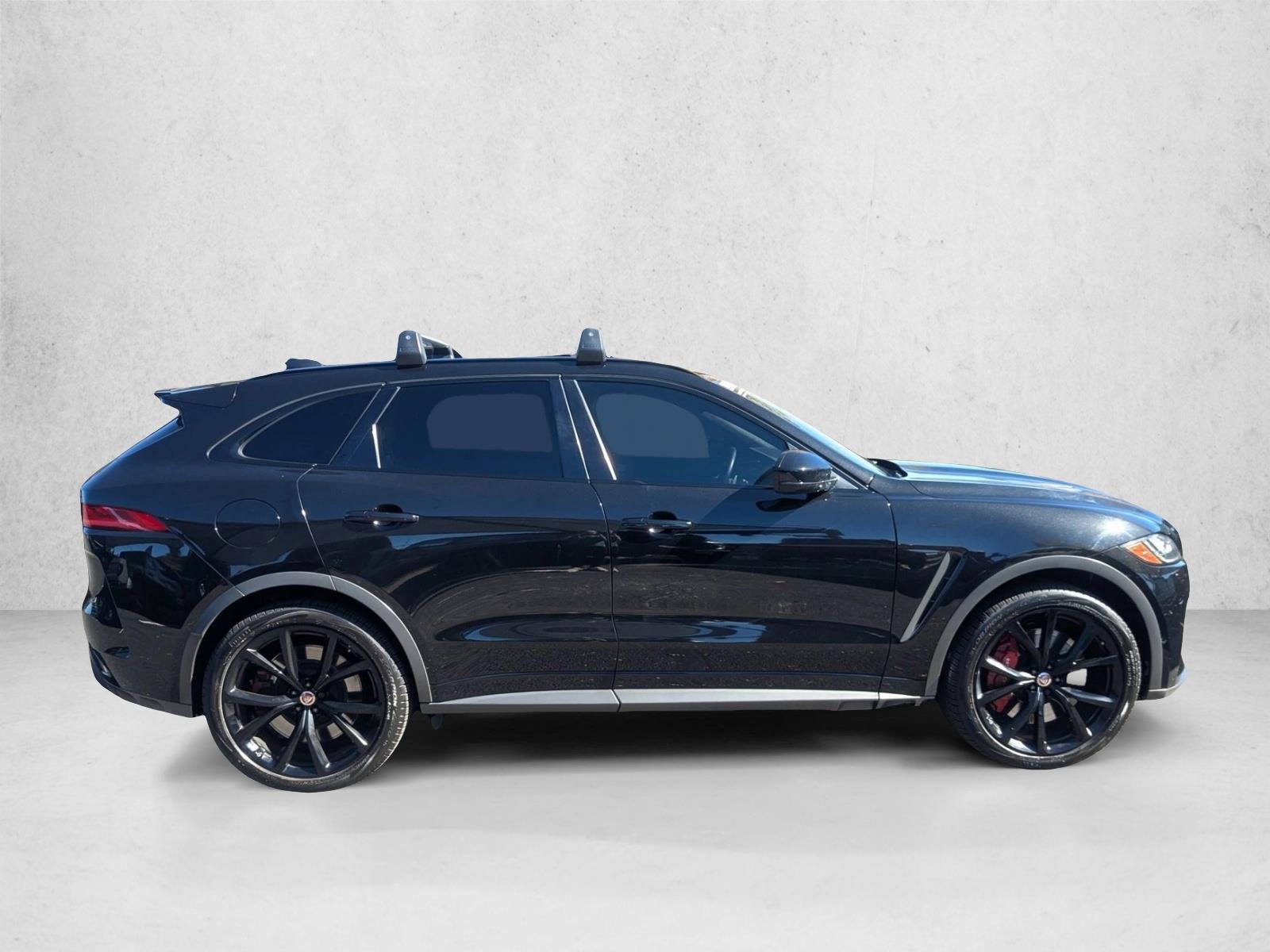 2020 Jaguar F-PACE SVR photo 4