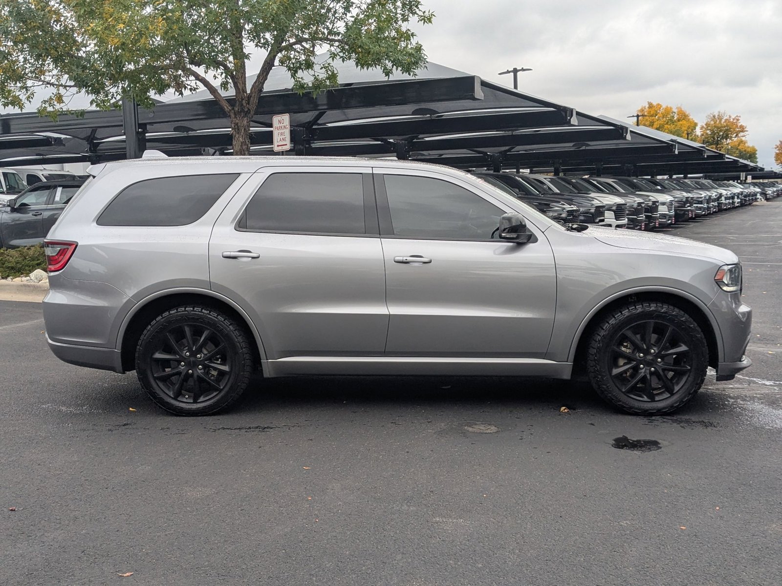 2017 Dodge Durango R/T Sport photo 4
