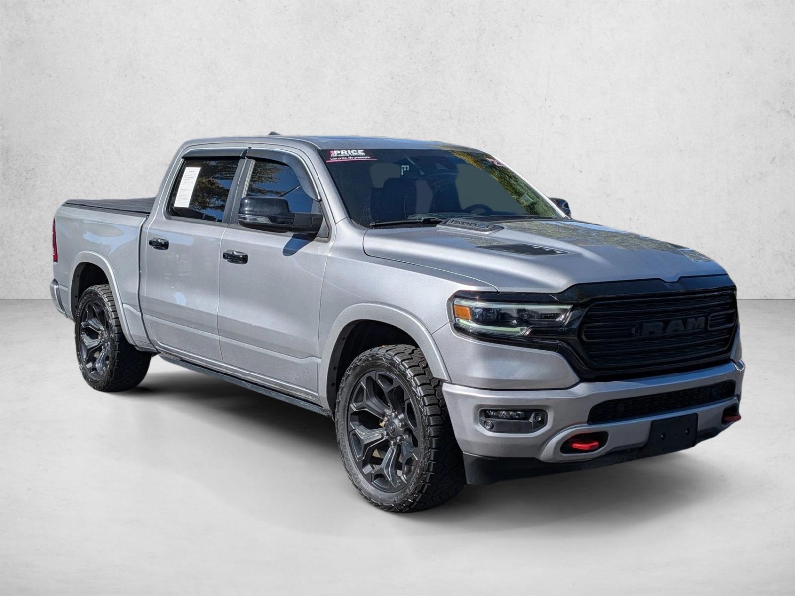 2023 Ram 1500 Limited photo 3