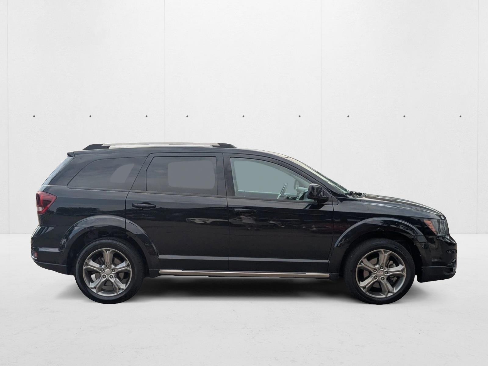 2017 Dodge Journey Crossroad photo 4