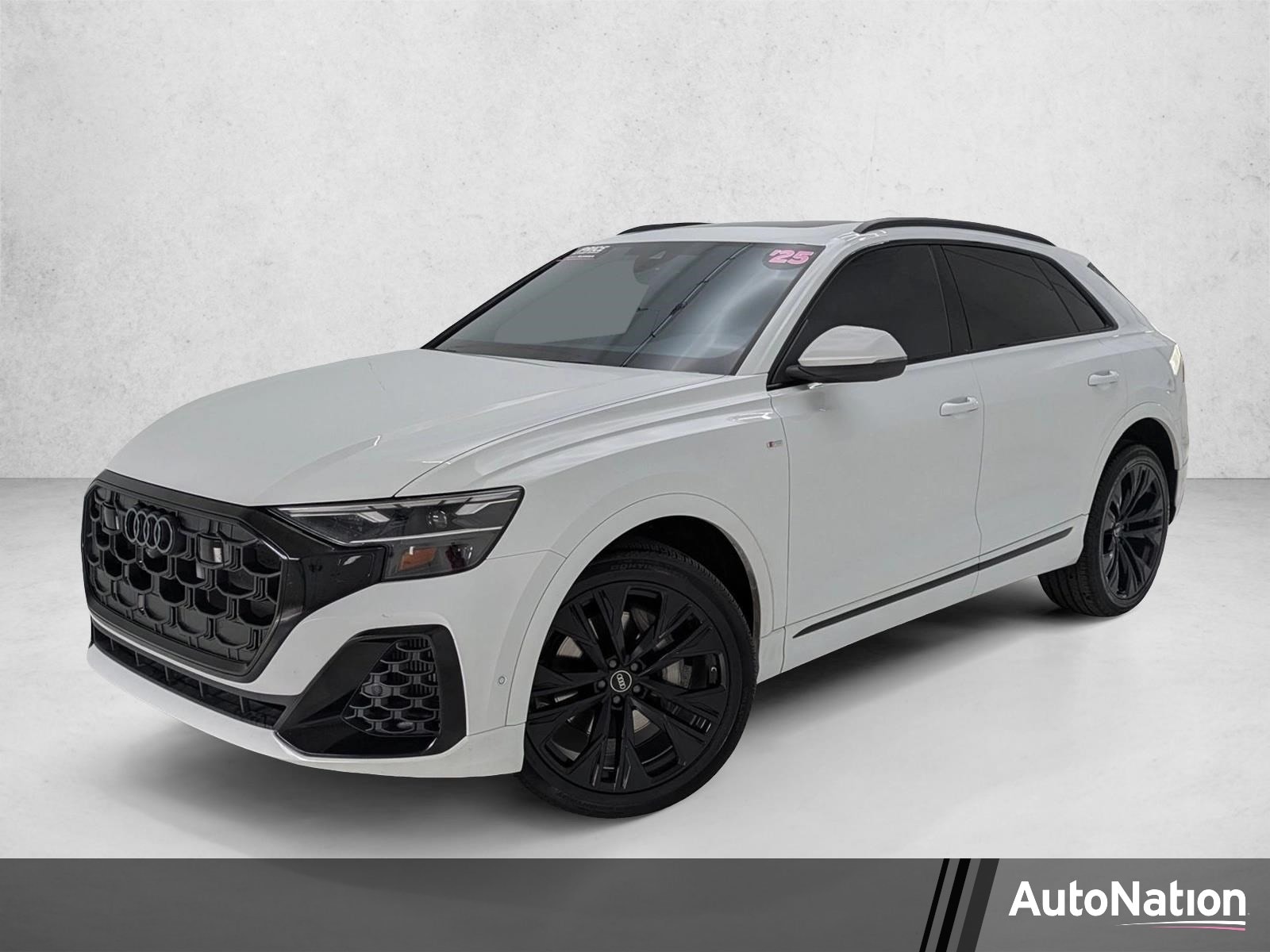 2025 Audi Q8 55 Premium Plus Tiptonic quattro's photo