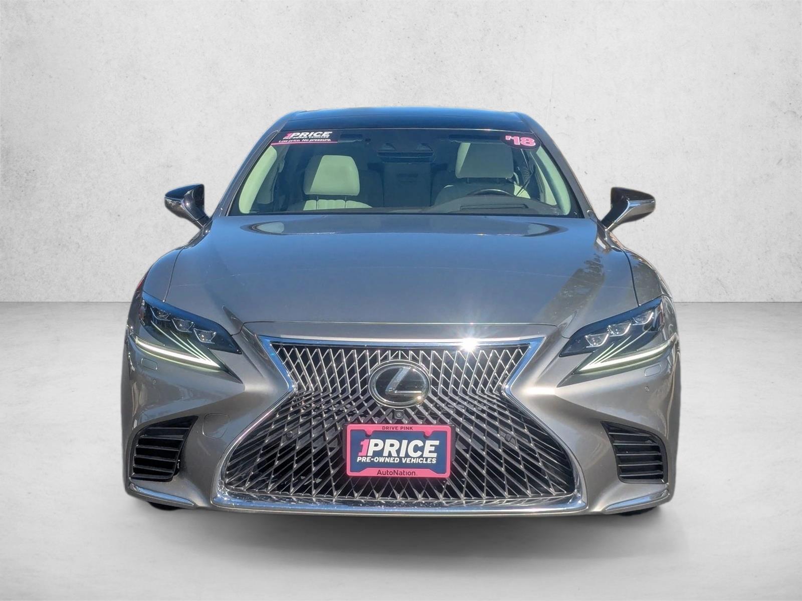 2018 Lexus LS 500 photo 2