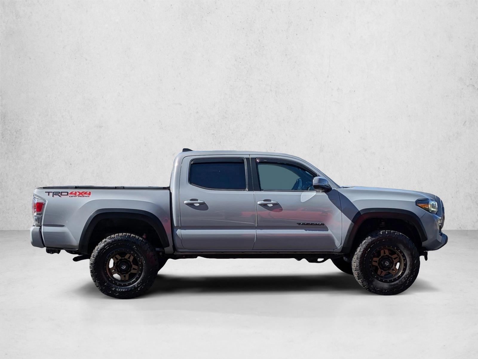 2021 Toyota Tacoma TRD Off-Road photo 4
