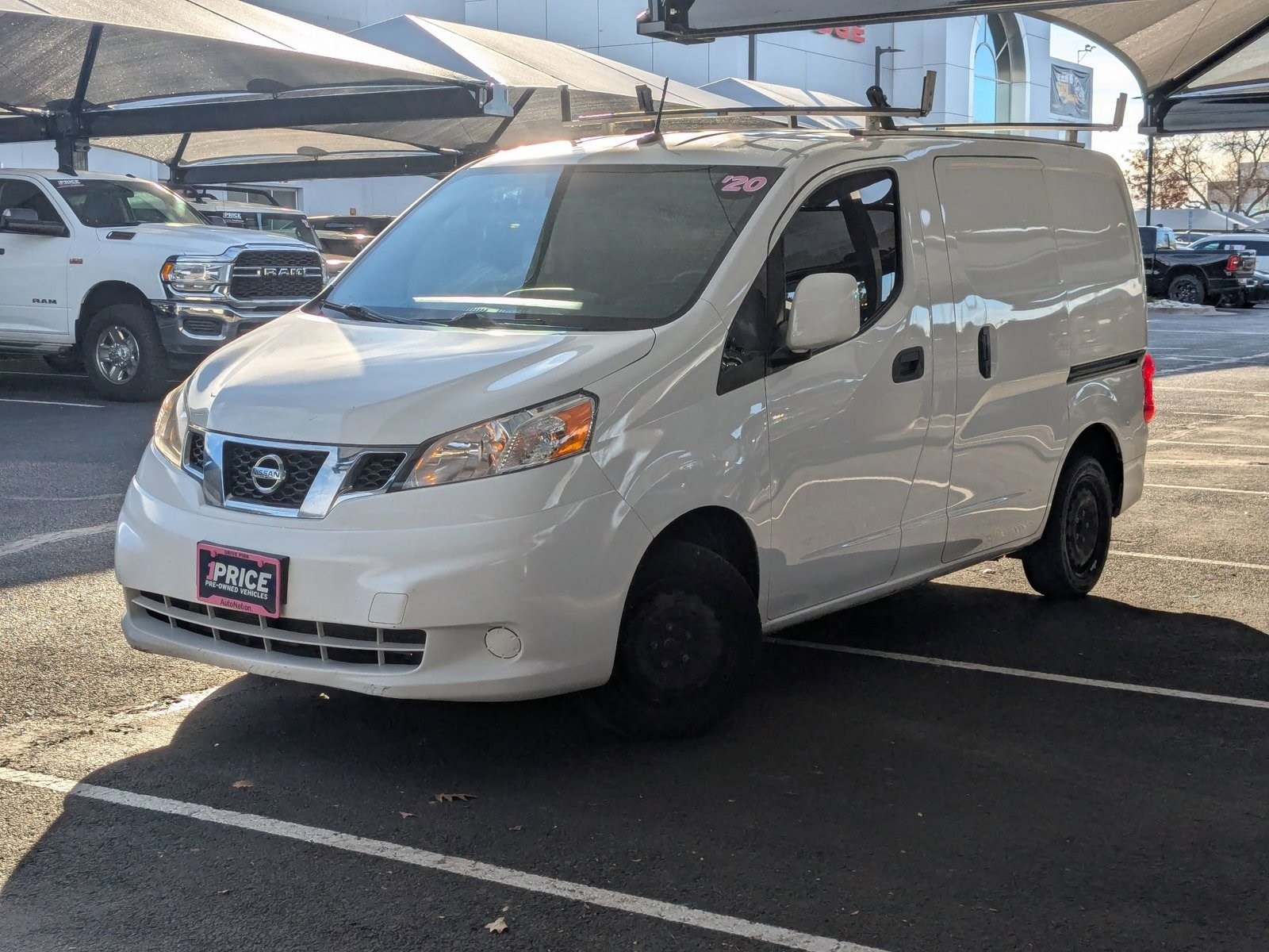 2020 Nissan NV200 SV's photo
