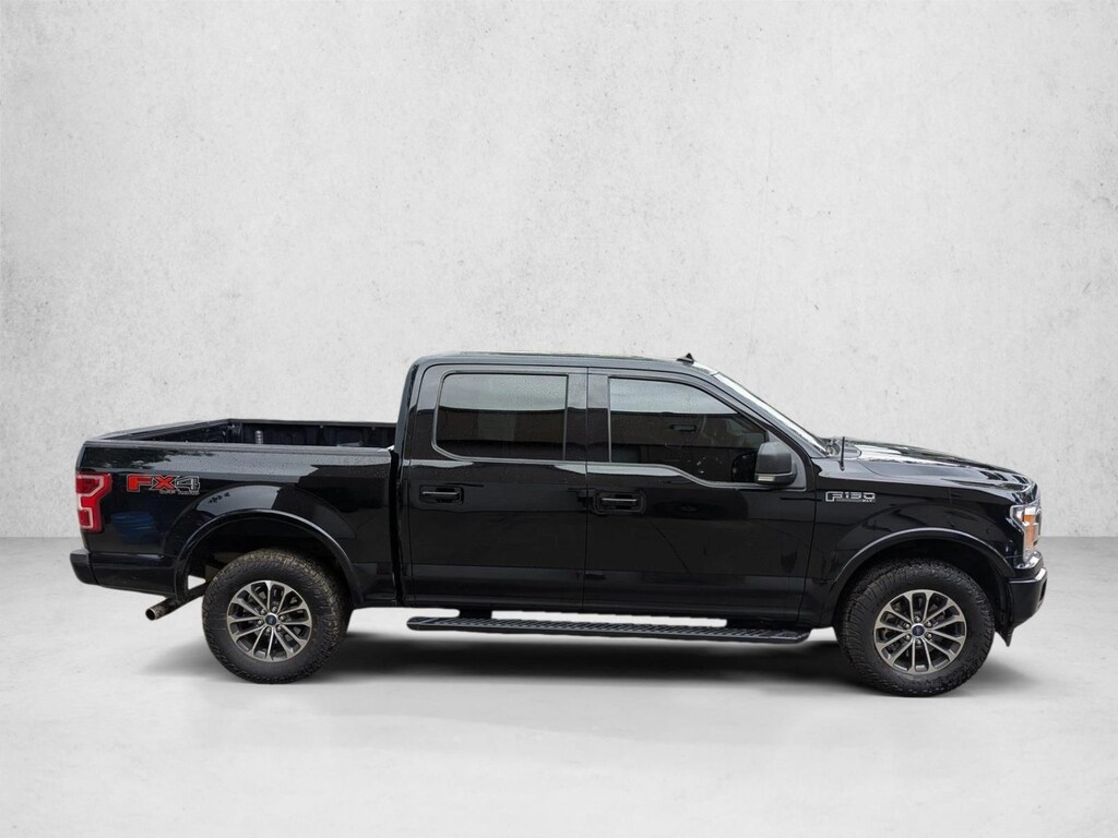 Used 2018 Ford F-150 XLT Crew Cab Pickup