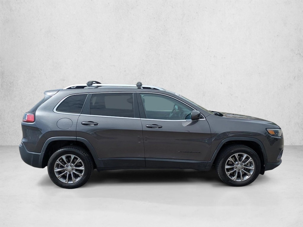 Used 2019 Jeep Cherokee Latitude Plus Sport Utility