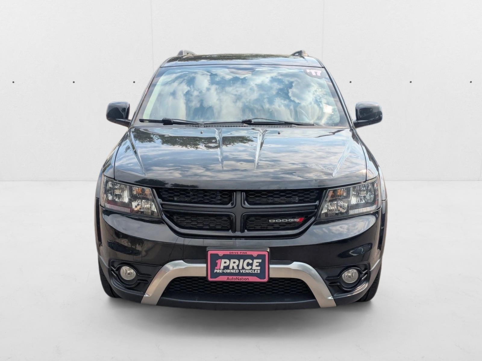 2017 Dodge Journey Crossroad photo 2