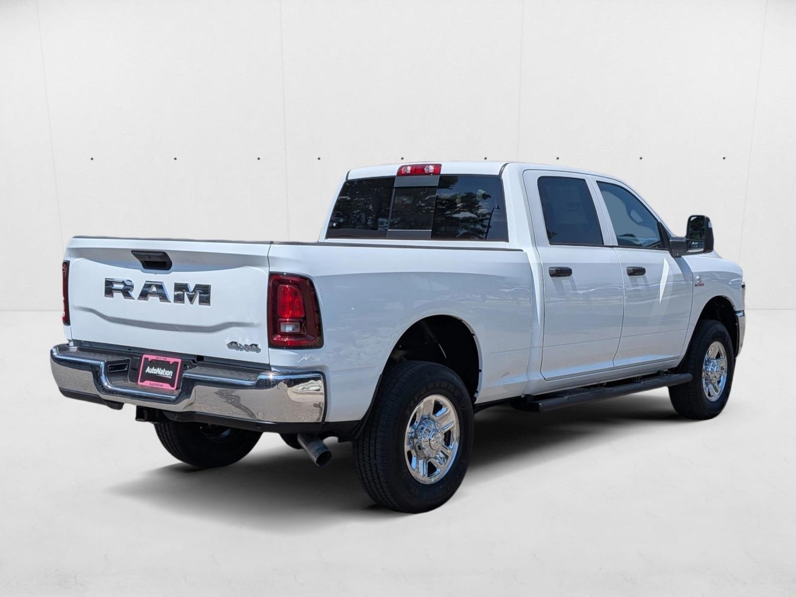 2026 Ram 2500 Tradesman photo 2