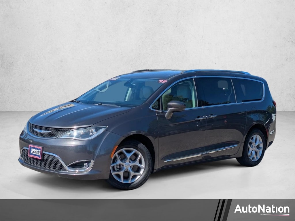 Used 2019 Chrysler Pacifica Touring L Plus Mini-van Passenger