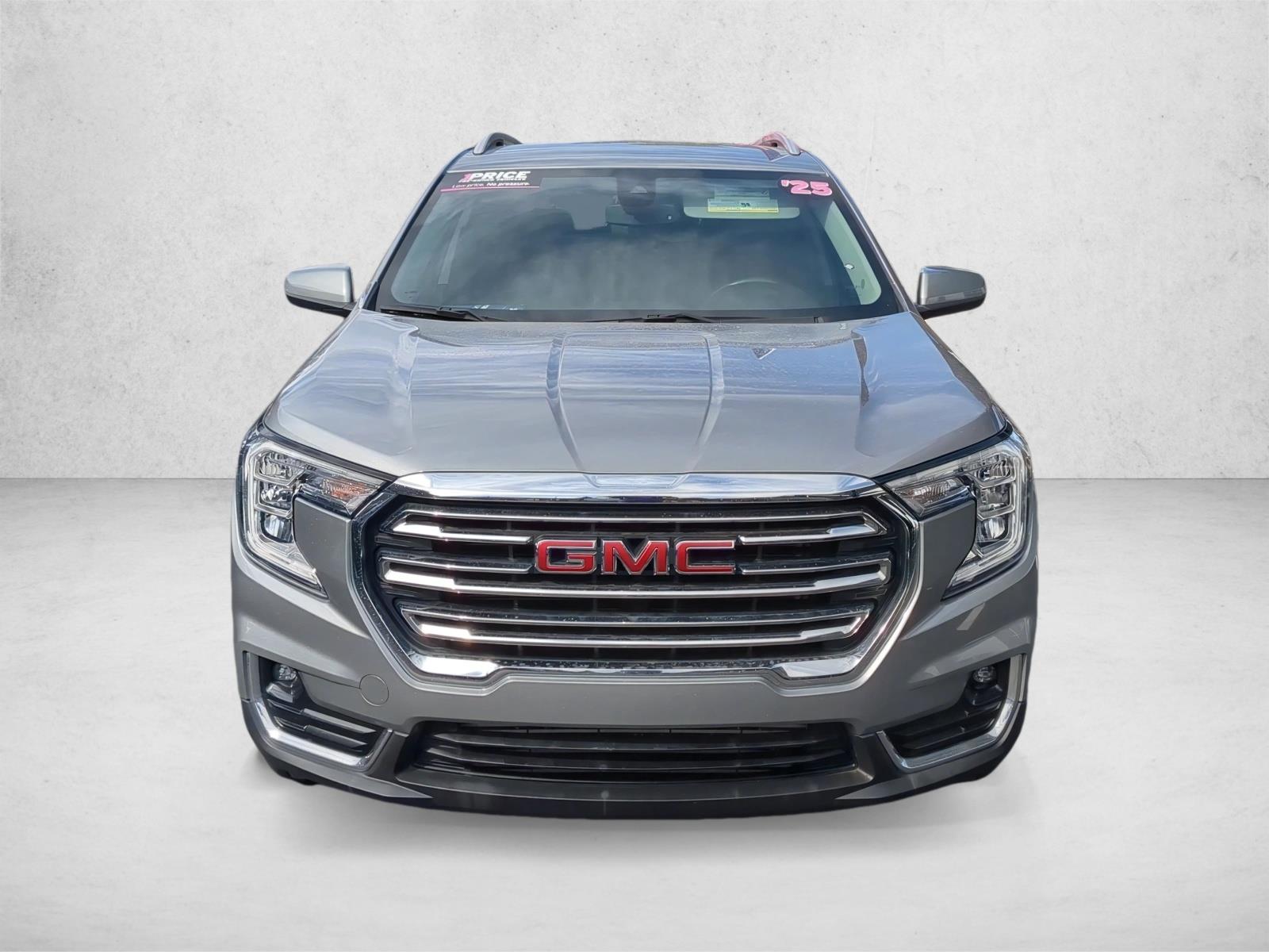 2023 Gmc Terrain SLT photo 2