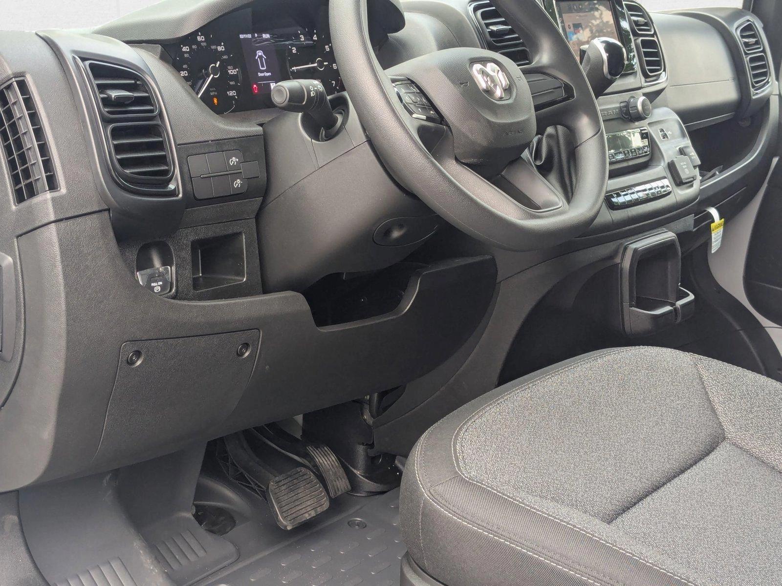 2025 Ram ProMaster 1500 Tradesman Cargo Van photo 2