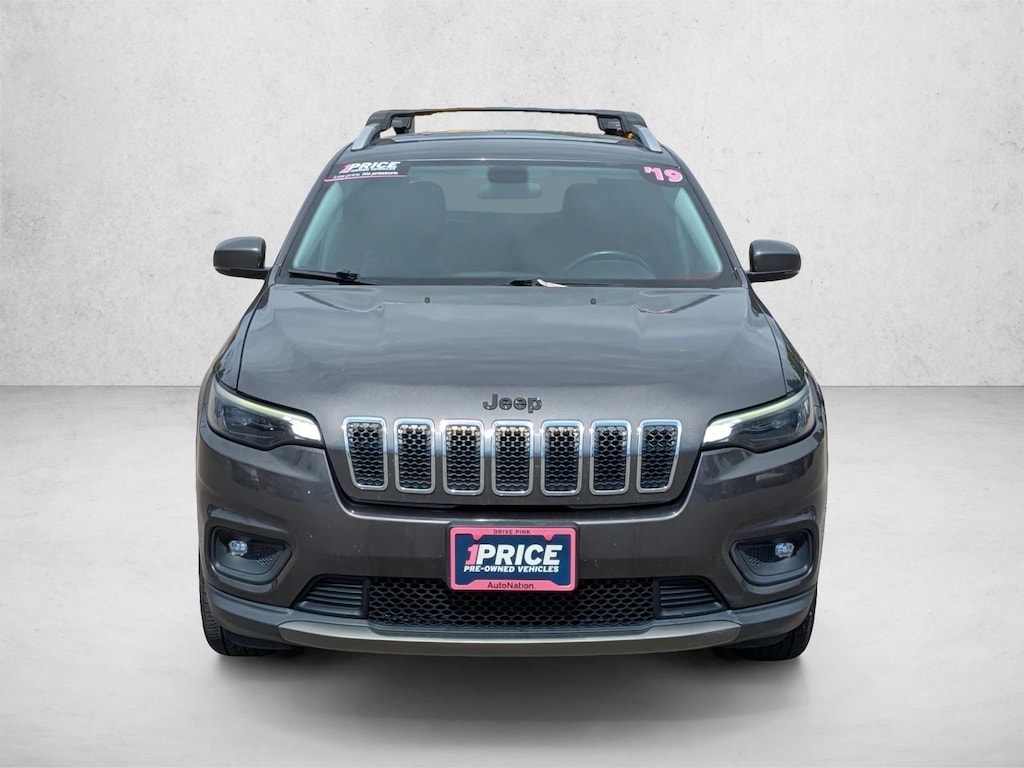 Used 2019 Jeep Cherokee Latitude Plus Sport Utility