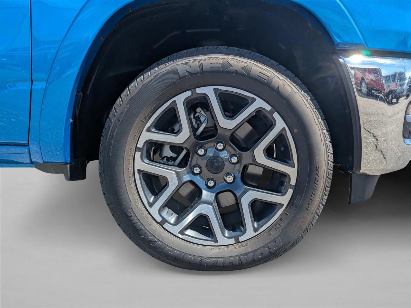 2025 RAM 1500 Laramie - Photo 17