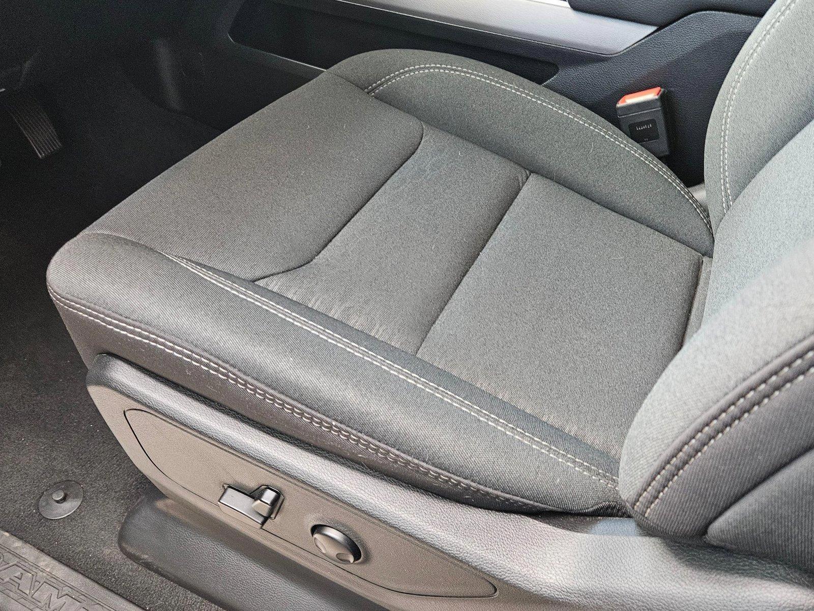 2025 Ram 1500 Big Horn photo 4