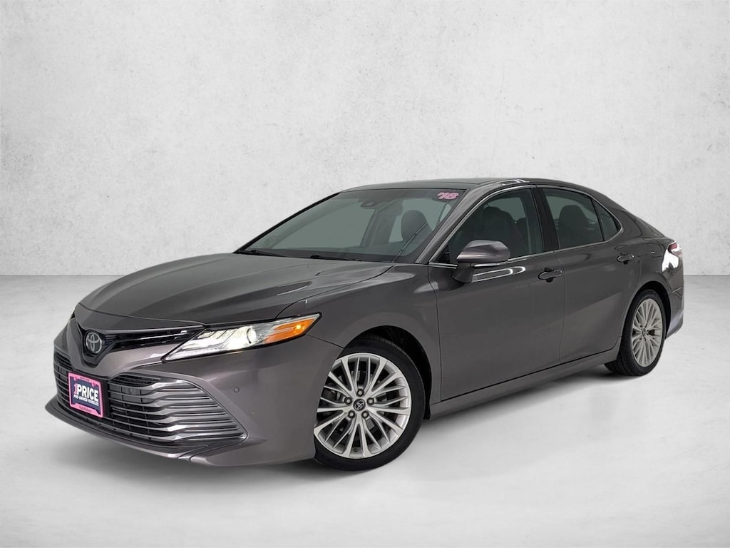 Used 2018 Toyota Camry XLE 4dr Car