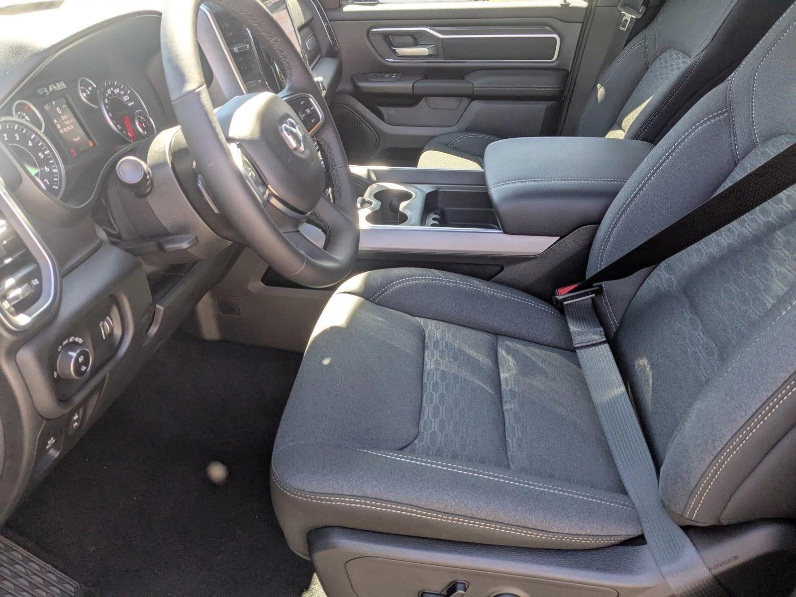 2026 Ram 1500 Big Horn photo 4