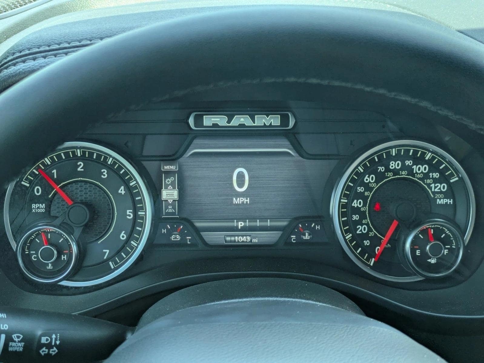 2025 RAM 1500 Laramie - Photo 10
