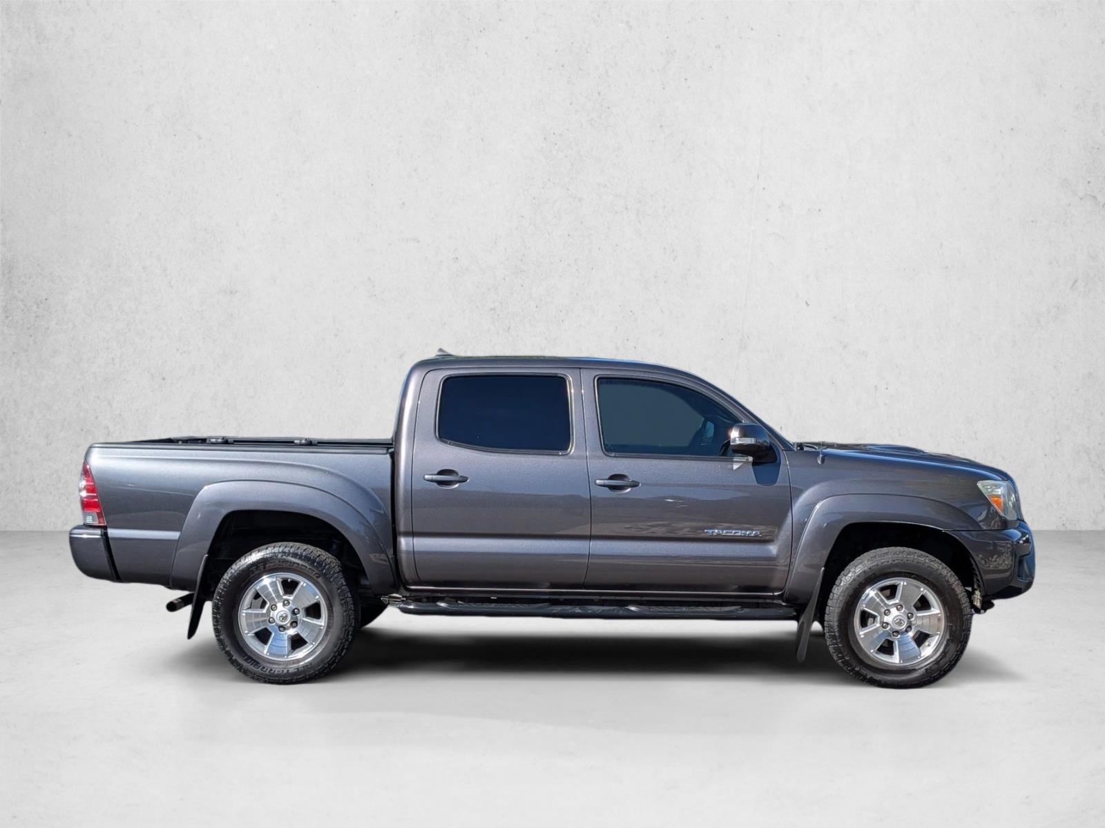 2014 Toyota Tacoma Double Cab PreRunner photo 4