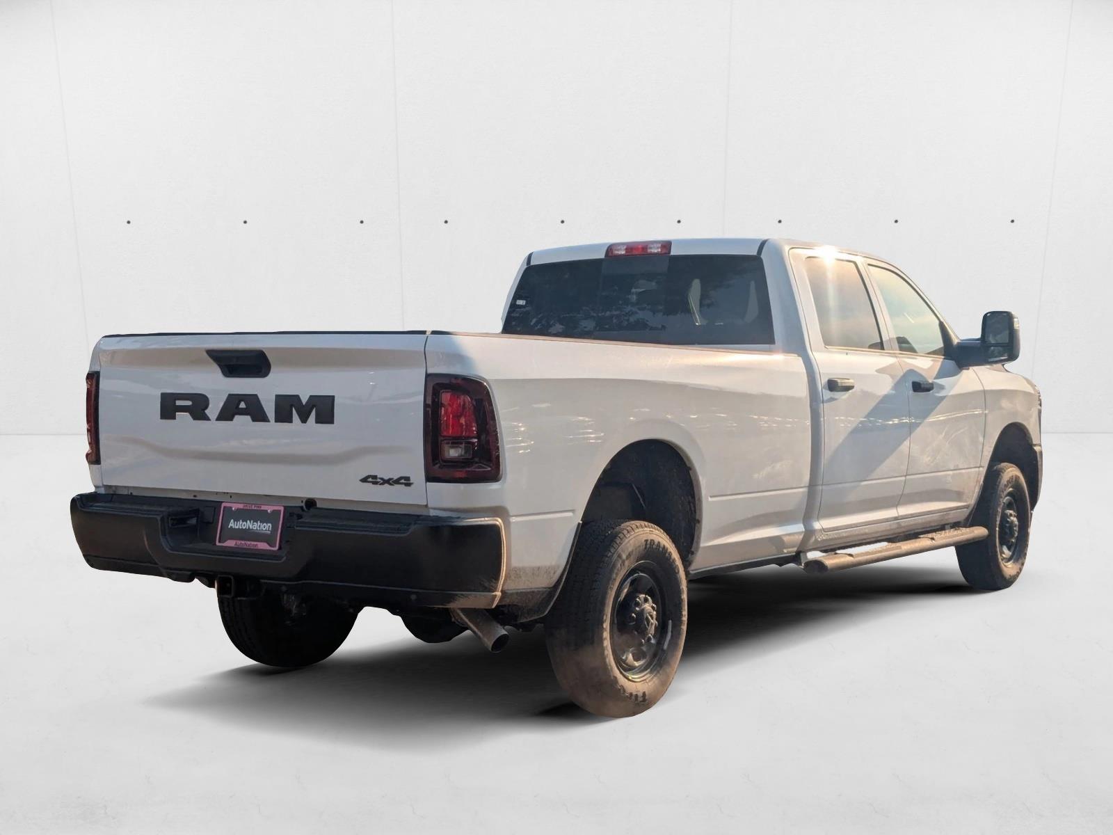 2026 Ram 2500 Tradesman photo 2