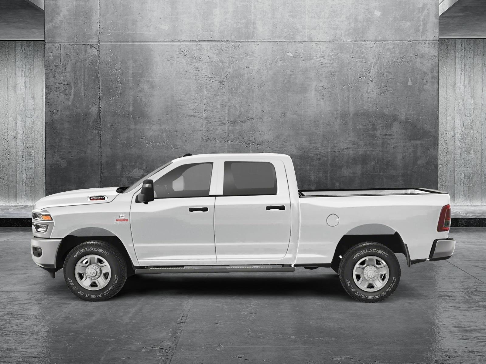 2025 Ram 2500 Tradesman photo 2