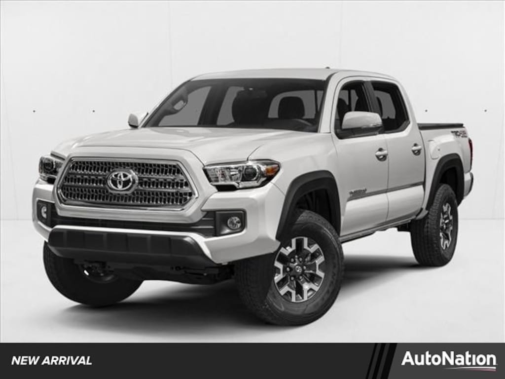Used 2017 Toyota Tacoma TRD Off Road Crew Cab Pickup