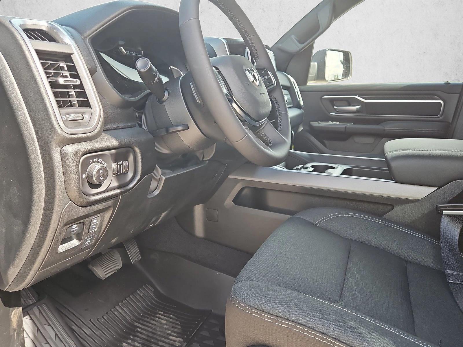 2026 Ram 1500 Big Horn photo 3