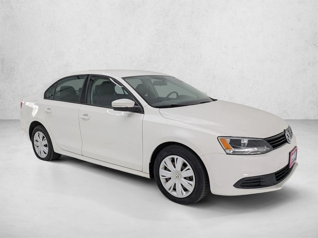 Used 2014 Volkswagen Jetta Sedan SE 4dr Car