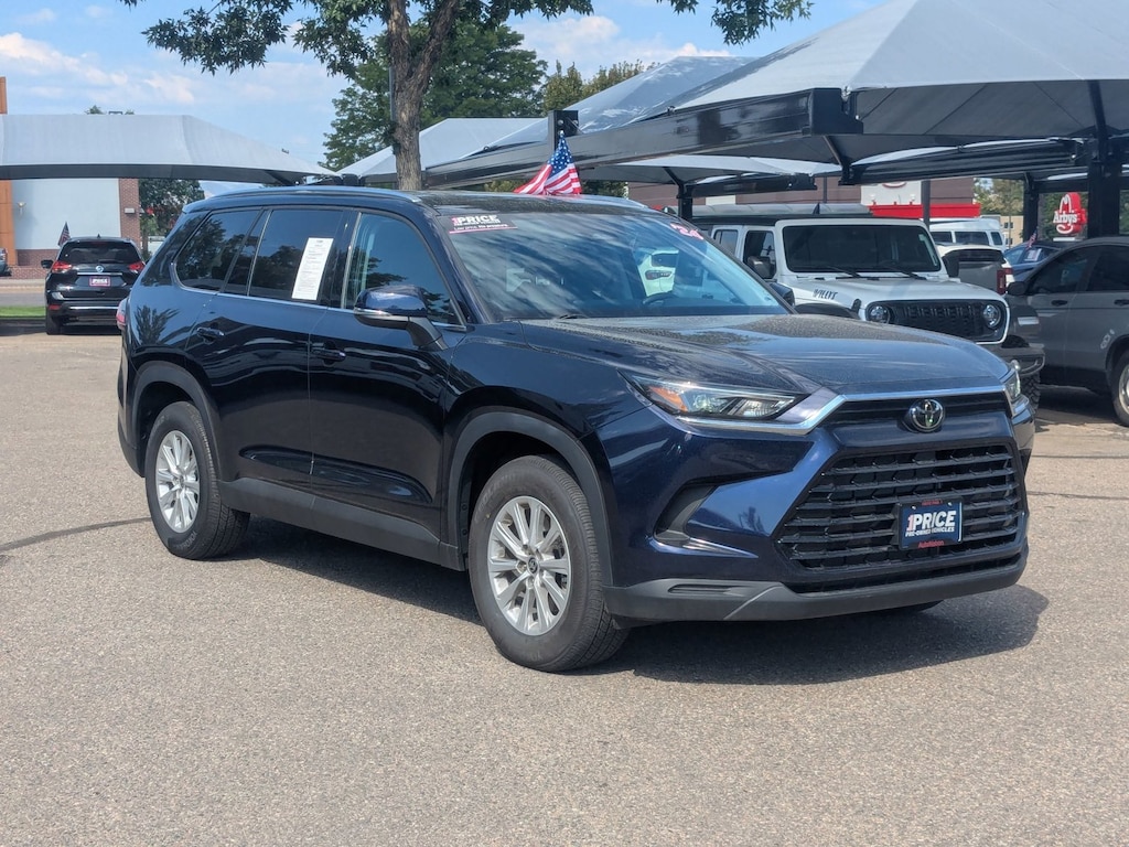 Used 2024 Toyota Grand Highlander XLE Sport Utility