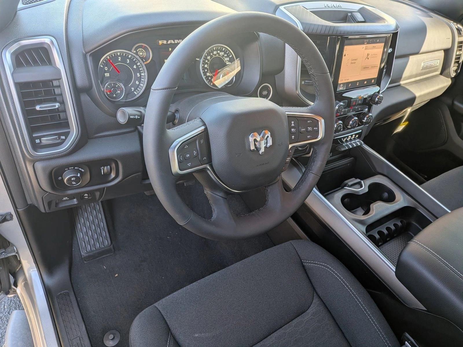 2025 Ram 1500 Big Horn photo 3