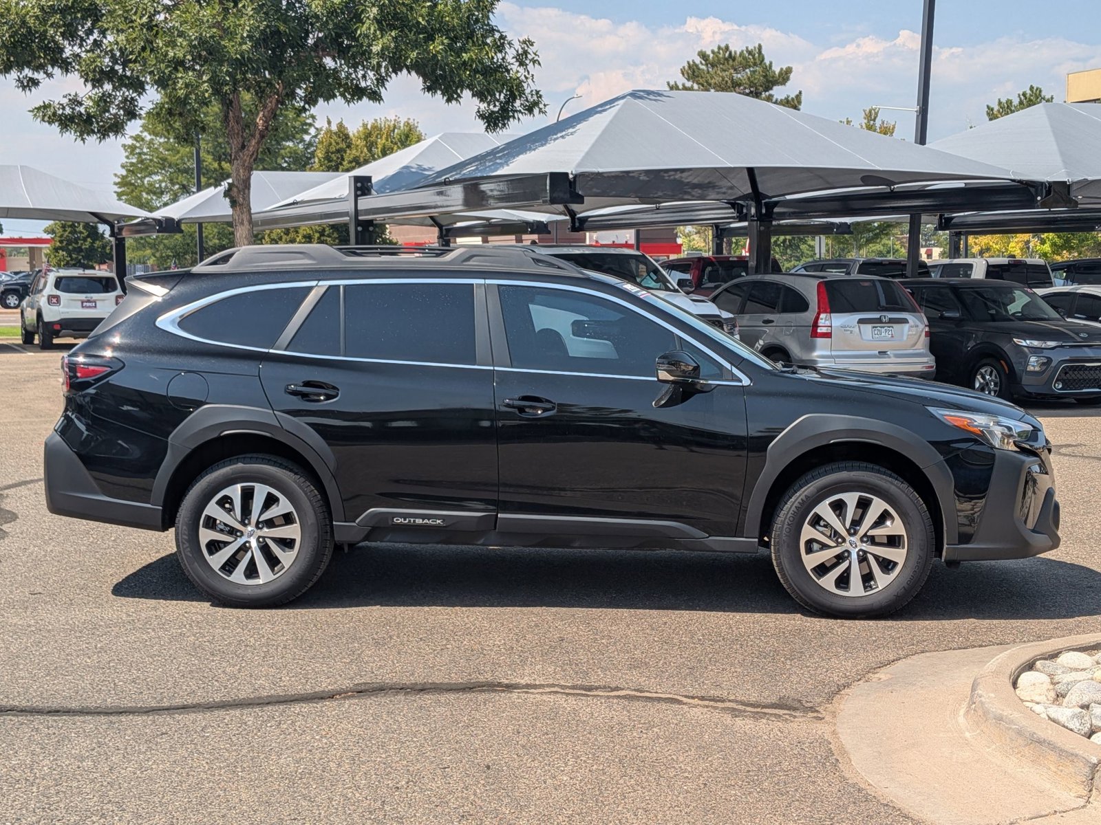 2023 Subaru Outback Premium photo 4