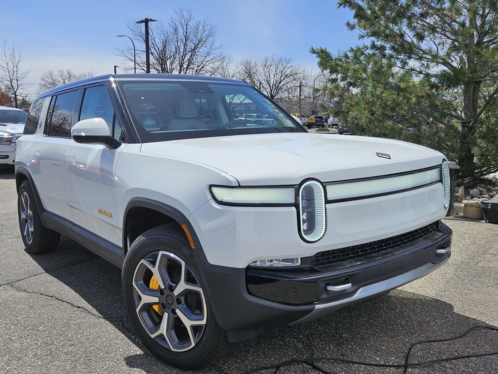 Used 2024 Rivian R1S Adventure with VIN 7PDSGABAXRN032687 for sale in Littleton, CO