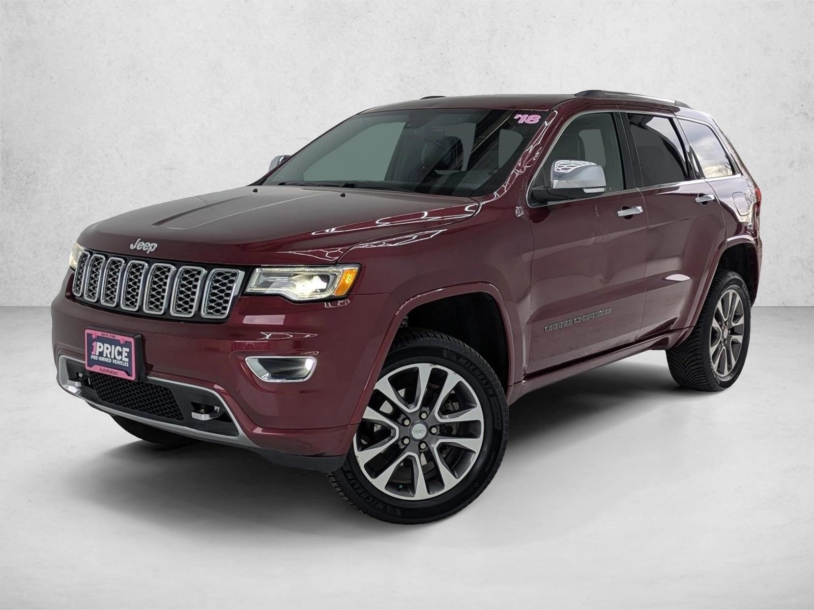 2018 Jeep Grand Cherokee Overland's photo
