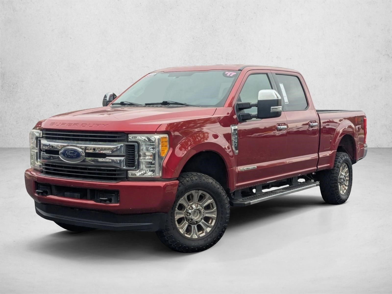 2017 Ford F-250 Super Duty XLT's photo