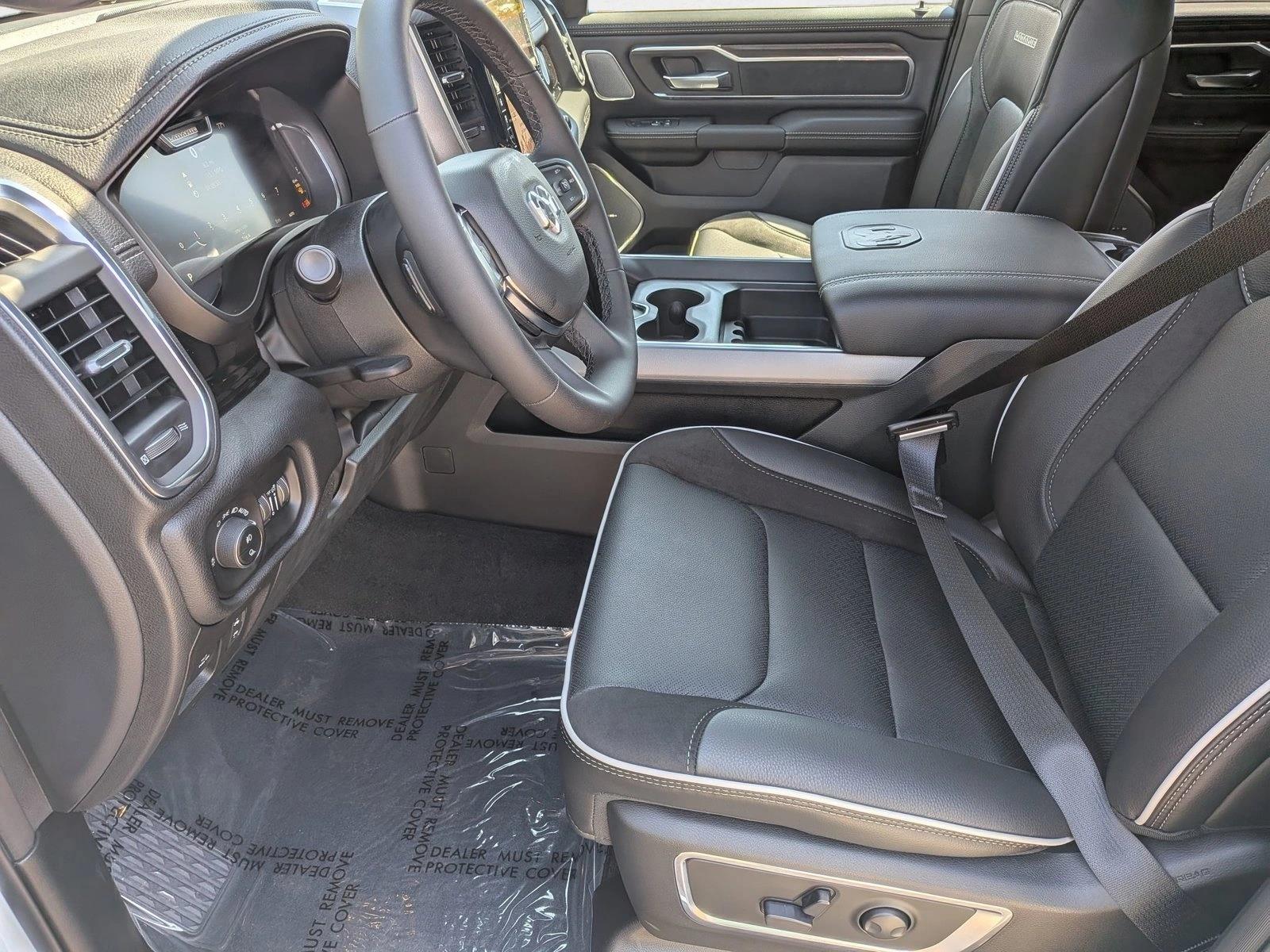 2026 Ram 1500 Laramie photo 4