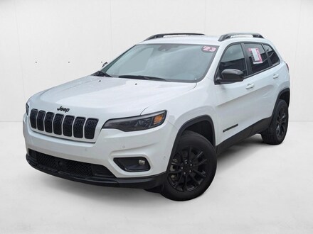 2023 Jeep Cherokee Altitude Lux Sport Utility