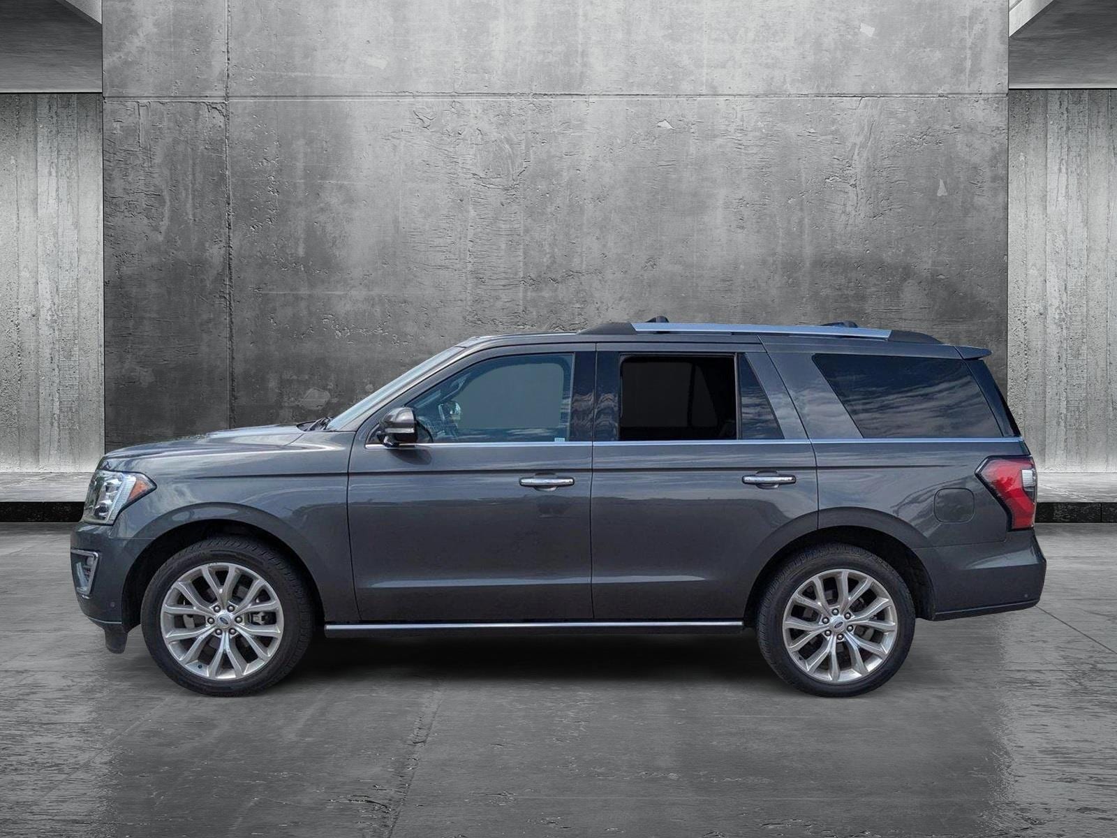 Used 2023 Ford Expedition XLT with VIN 1FMJK1J86PEA12431 for sale in Littleton, CO