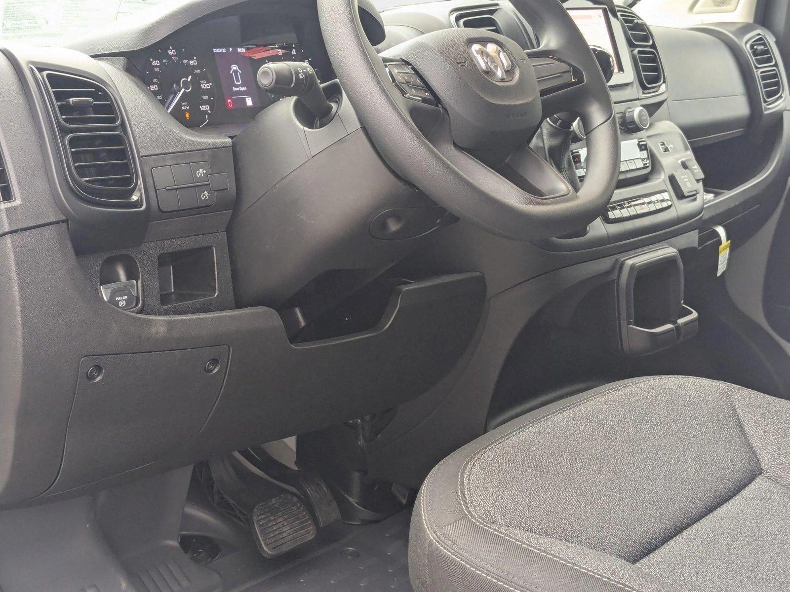 2025 Ram ProMaster 1500 Tradesman Cargo Van photo 2