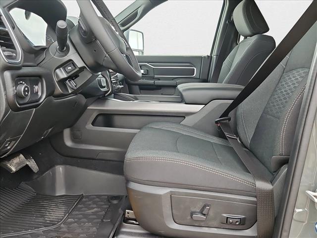 2026 Ram 3500 Big Horn photo 4