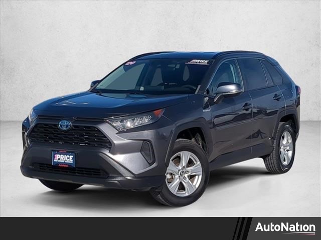 2020 Toyota RAV4 LE