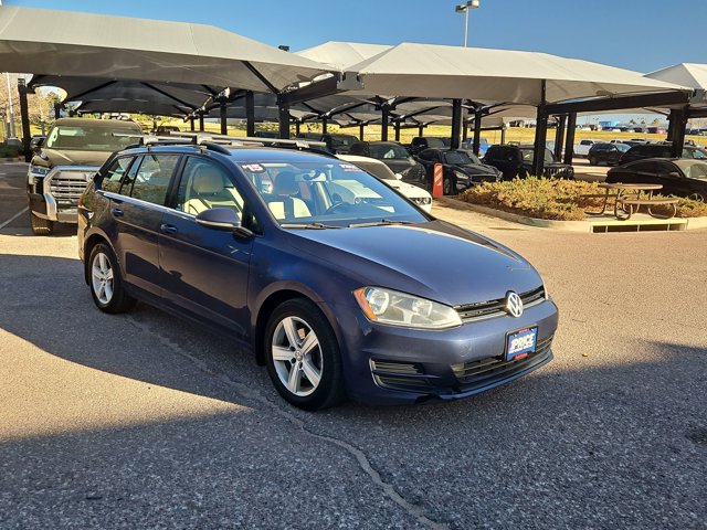 2015 Volkswagen Golf SportWagen TDI S photo 3