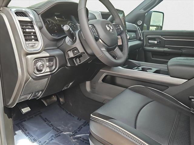 2025 Ram 2500 Laramie photo 3