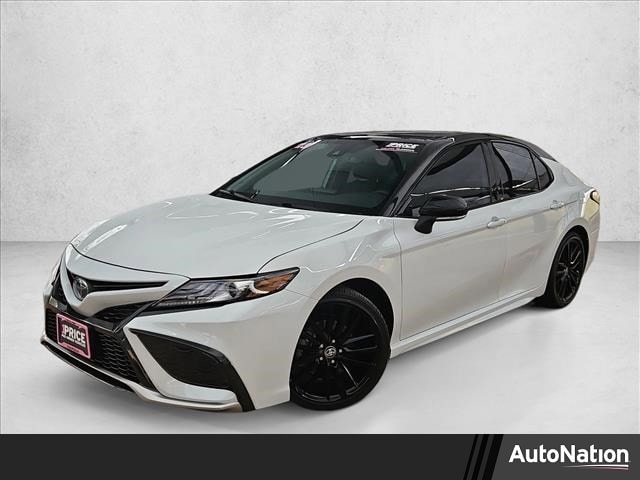 2023 Toyota Camry XSE's photo