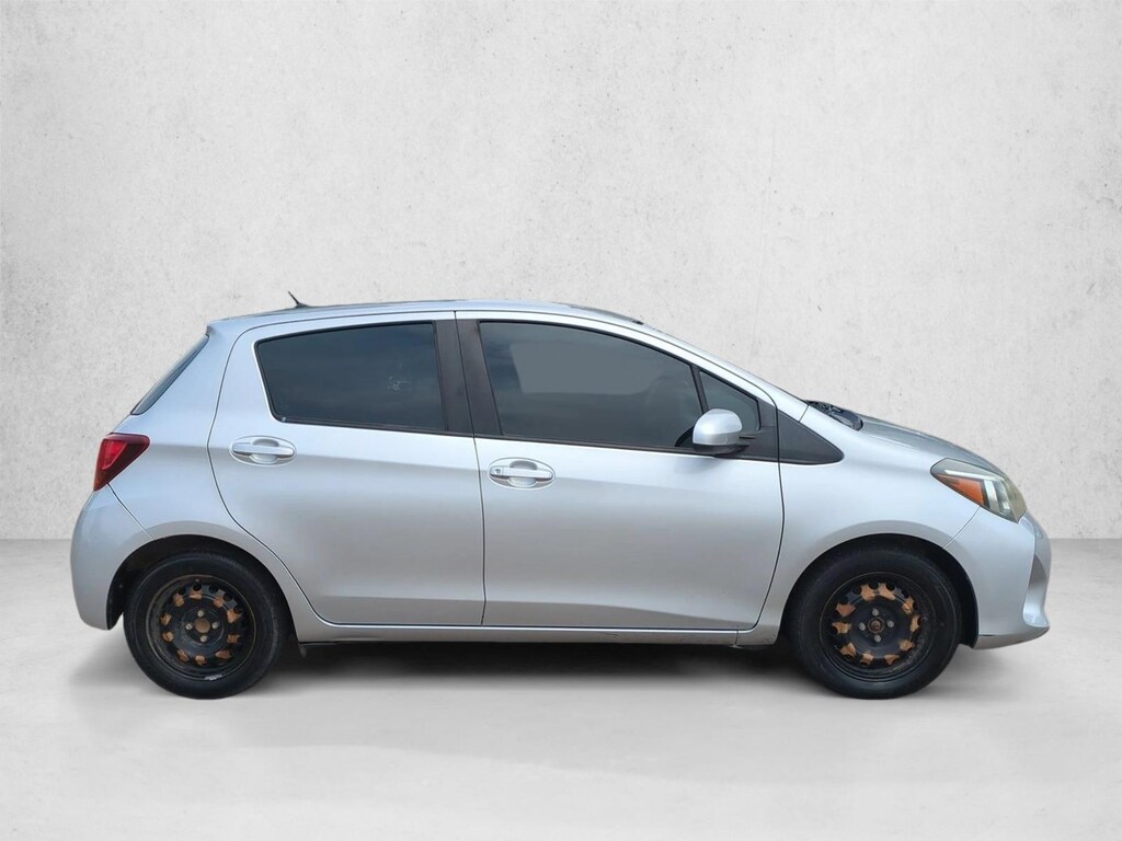 Used 2015 Toyota Yaris L Liftback