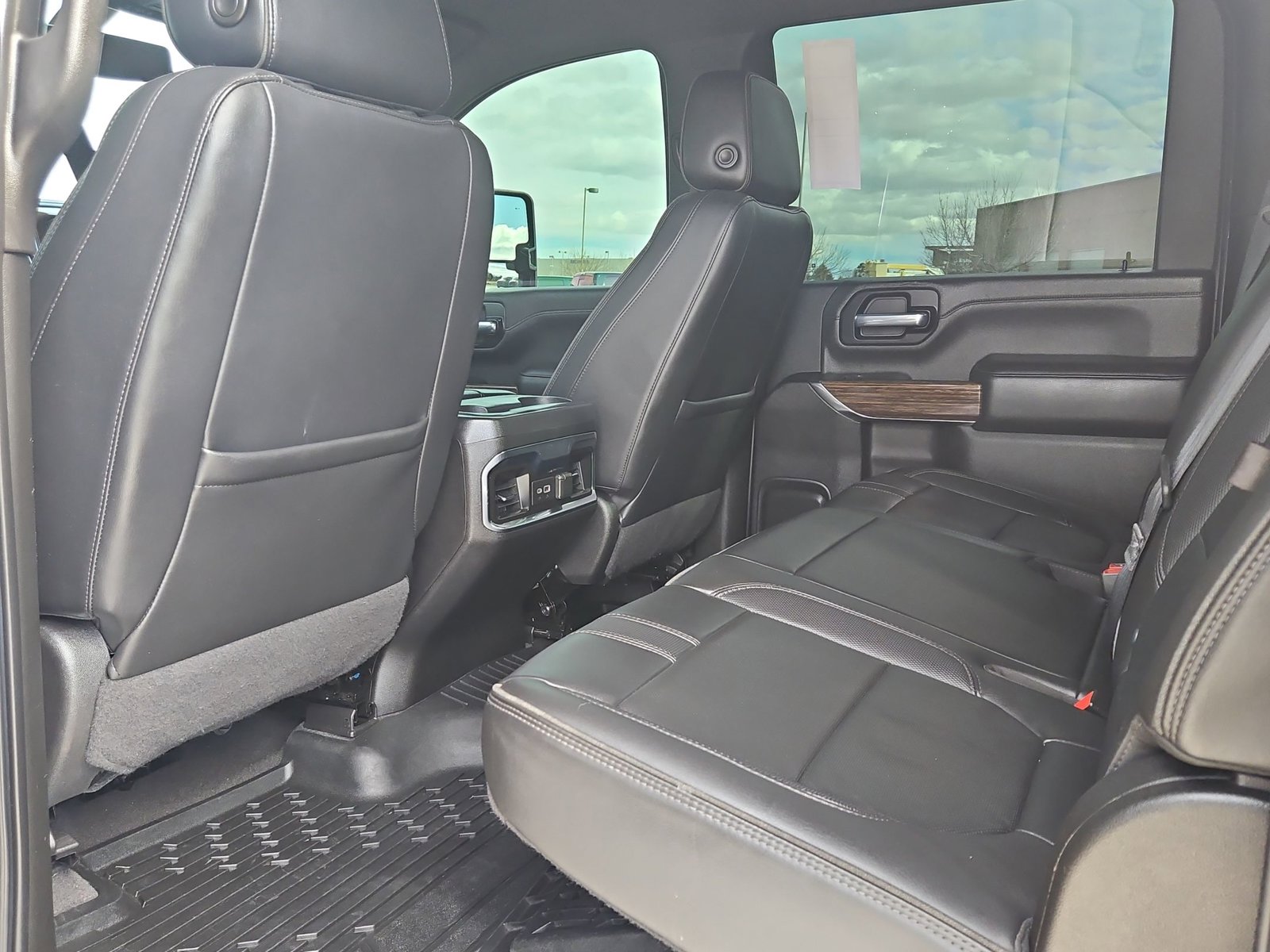 2022 Chevrolet Silverado 3500HD High Country - Photo 16