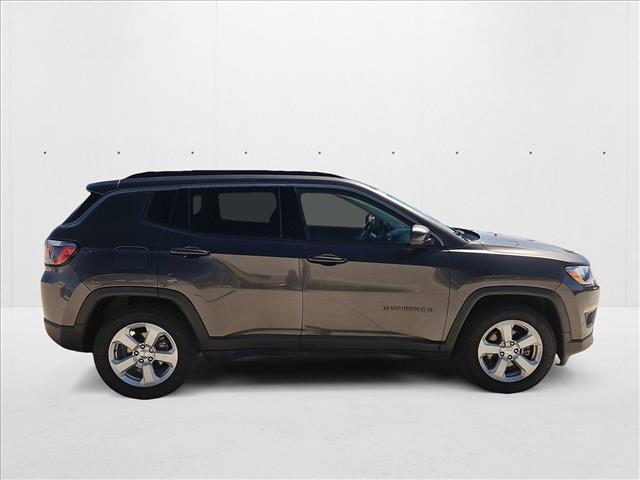 2019 Jeep Compass Latitude photo 4