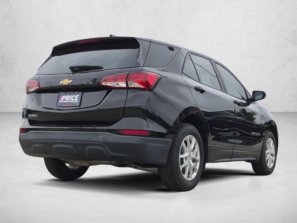 Used 2023 Chevrolet Equinox LS SUV