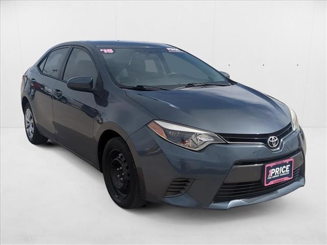 2015 Toyota Corolla LE photo 3